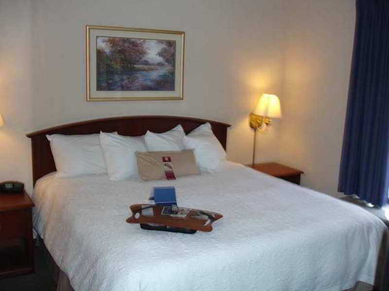 Hampton Inn Front Royal Zimmer foto